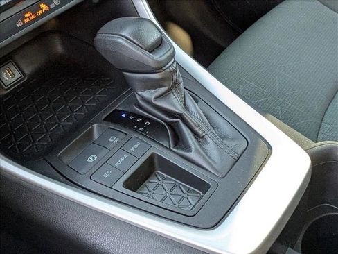 Used 2023 Toyota RAV4 XLE image 12