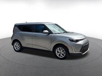 Used 2025 Kia Soul LX w/ LX Technology Package FWD video 2