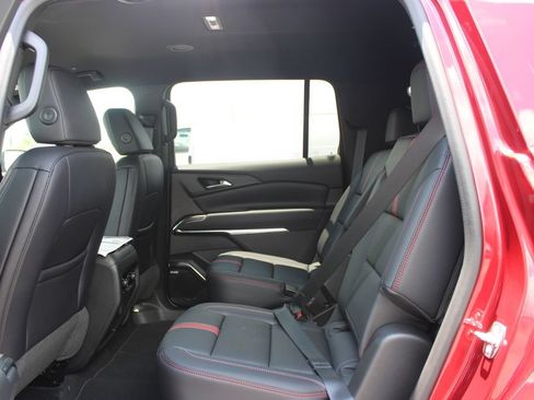New 2026 Chevrolet Traverse RS FWD image 26