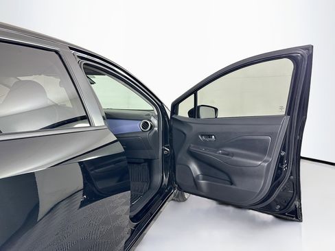 Used 2024 Nissan Versa SV w/ Trunk Package FWD image 29