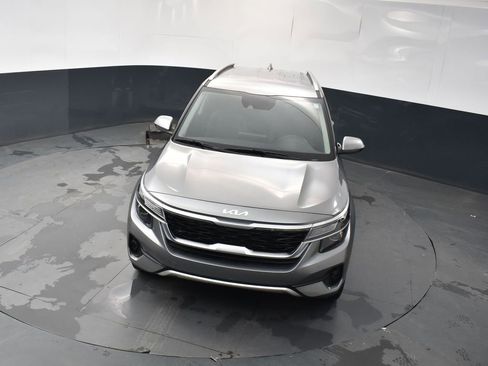 Used 2023 Kia Seltos S image 27