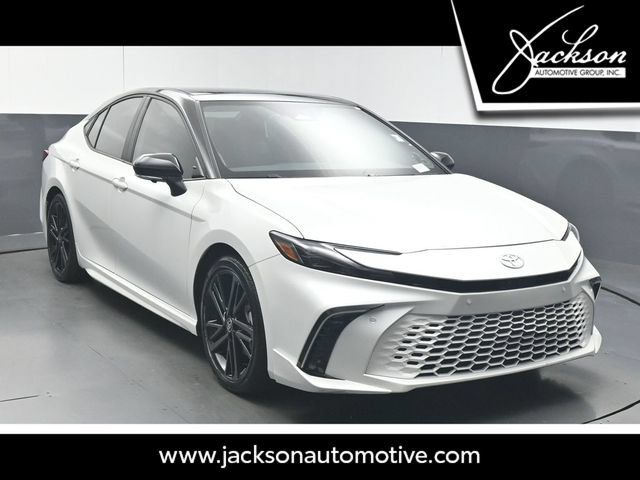 Used 2025 Toyota Camry XSE w/ Premium Plus Package FWD image 1