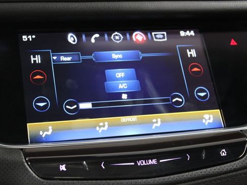 Used 2018 Cadillac XT5 Premium Luxury w/ Driver Assist Package image 32