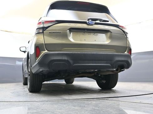 Certified 2025 Subaru Forester Premium AWD/4WD image 33