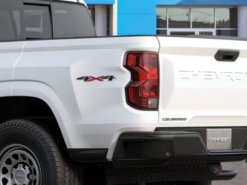 New 2026 Chevrolet Colorado W/T w/ Advanced Trailering Package AWD/4WD image 7