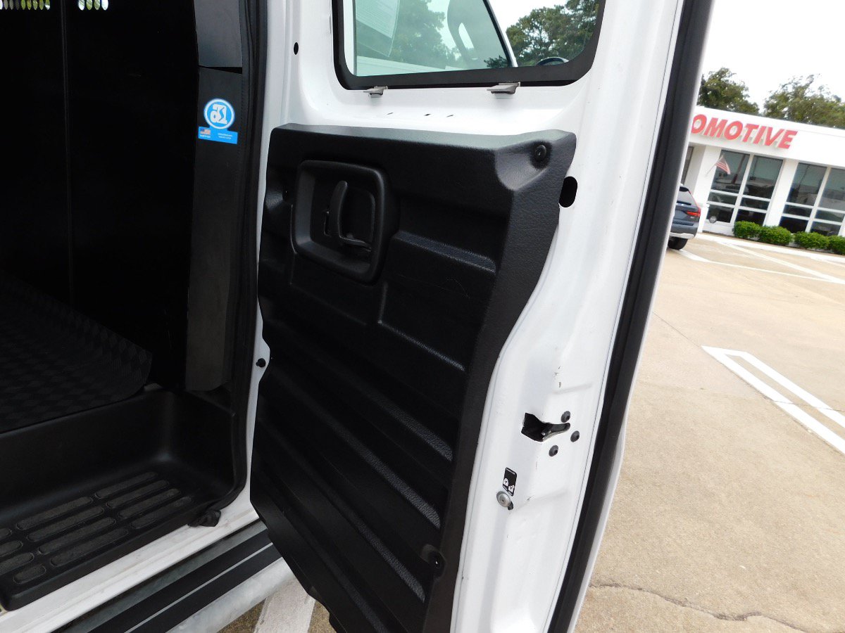 Used 2025 GMC Savana 2500 w/ Driver Convenience Package RWD image 26
