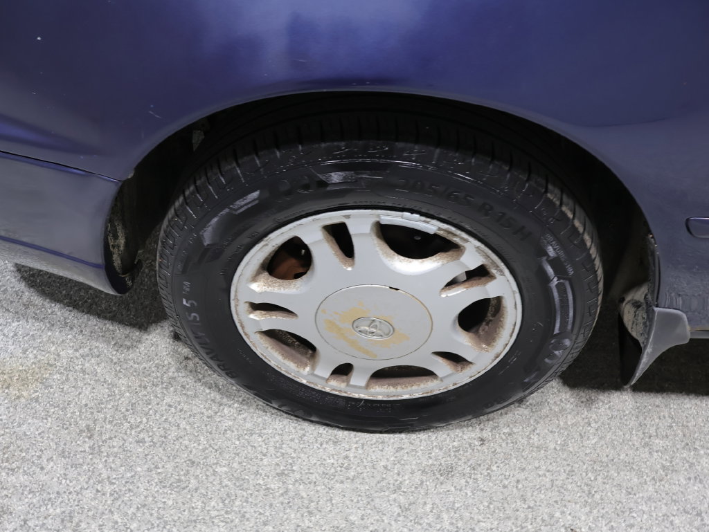 Used 1994 Toyota Camry XLE FWD image 13