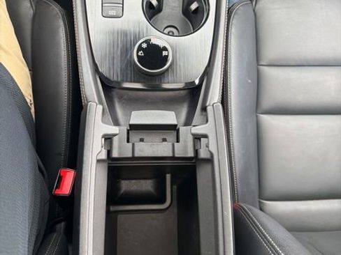 Used 2023 Nissan Rogue SL image 15