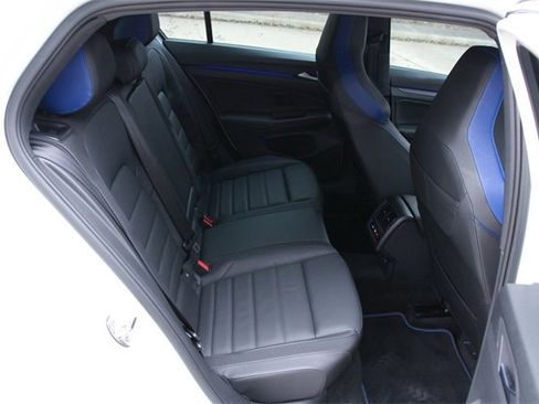 Used 2024 Volkswagen Golf R image 35