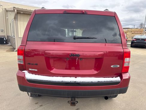 Used 2015 Jeep Patriot Sport w/ Power Value Group AWD/4WD image 8