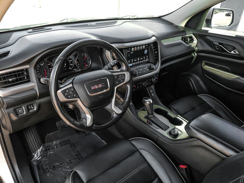 Used 2019 GMC Acadia Denali w/ Technology Package image 4