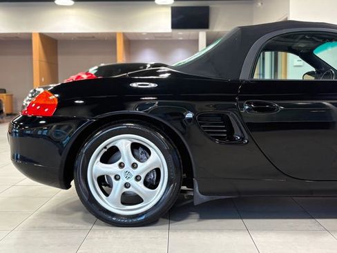 Used 1999 Porsche Boxster image 18