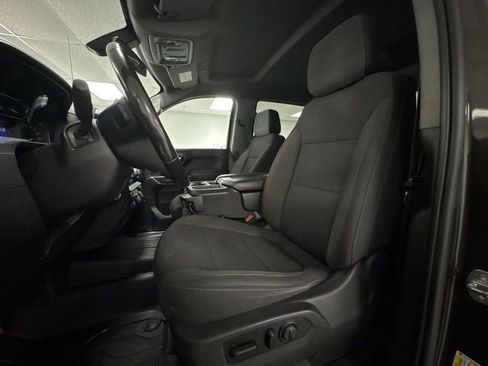 Used 2021 GMC Sierra 1500 Elevation image 2