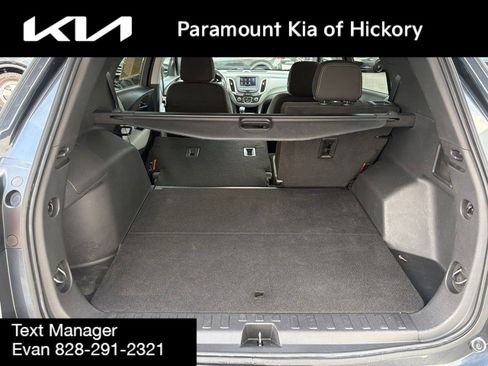 Used 2023 Chevrolet Equinox LT FWD image 11