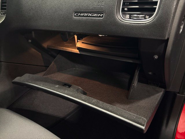 Used 2018 Dodge Charger R/T RWD image 42