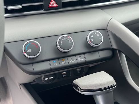 New 2026 Hyundai Elantra SE w/ Cargo Package FWD image 29