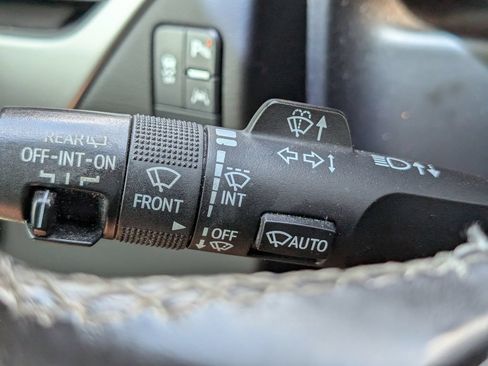 Used 2020 Chevrolet Tahoe LS w/ Enhanced Driver Alert Package RWD image 25
