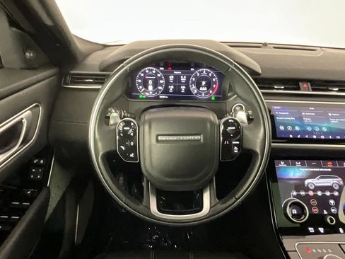 Used 2019 Land Rover Range Rover Velar R-Dynamic SE image 11