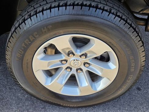 Used 2022 RAM 1500 Laramie RWD image 11