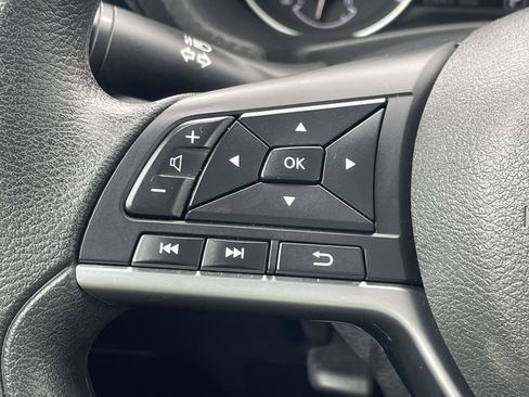 Used 2023 Nissan Sentra SV FWD image 21