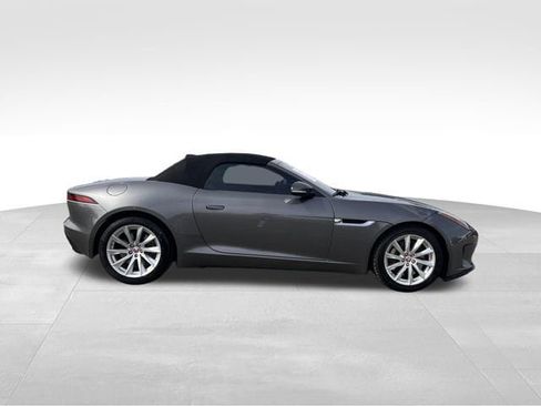 Used 2019 Jaguar F-TYPE Convertible RWD image 6