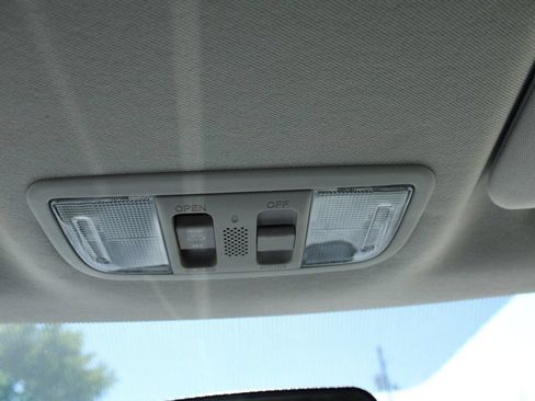 Used 2017 Honda HR-V EX image 22