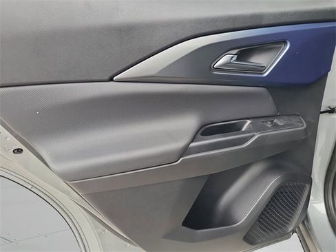 New 2026 Chevrolet Equinox EV LT image 30