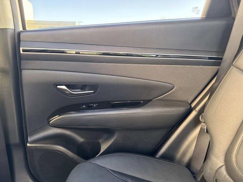Used 2023 Hyundai Tucson Limited FWD image 19