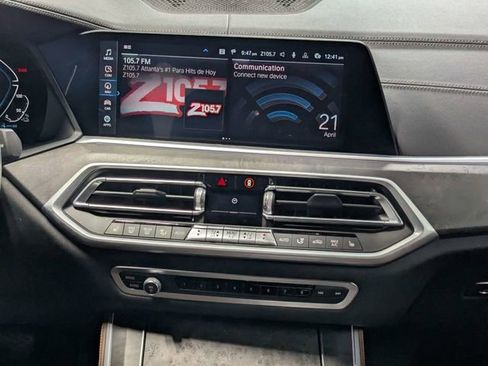 Used 2022 BMW X5 xDrive45e w/ Executive Package AWD/4WD image 12