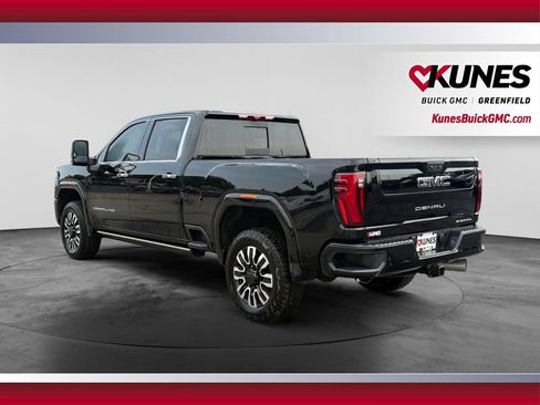Used 2025 GMC Sierra 2500 Denali Ultimate AWD/4WD image 8