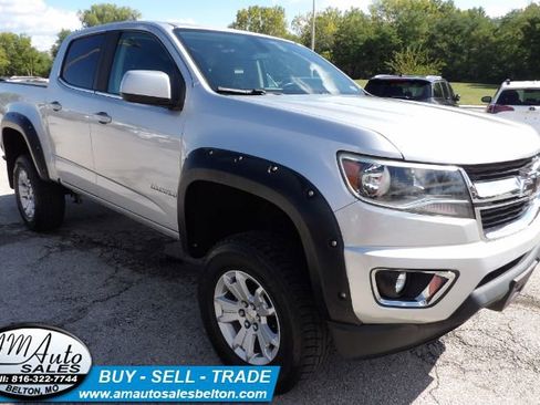 Used 2018 Chevrolet Colorado LT AWD/4WD image 8