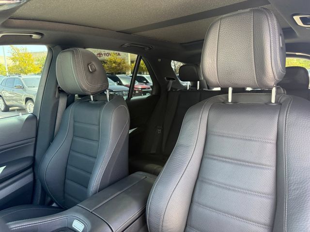 Used 2024 Mercedes-Benz GLE 450 4MATIC image 11