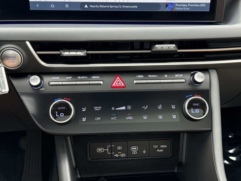 Used 2025 Hyundai Sonata Limited image 6