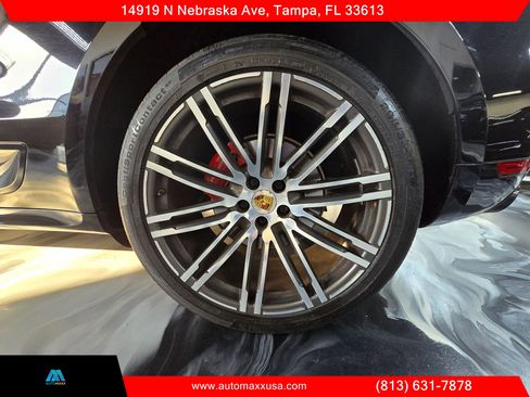 Used 2018 Porsche Macan GTS image 40