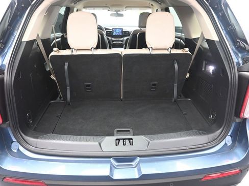 Used 2020 Ford Explorer 2WD image 32