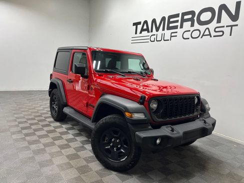 Used 2024 Jeep Wrangler Sport AWD/4WD image 1