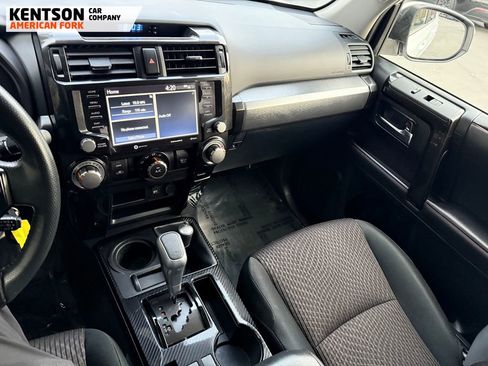 Used 2020 Toyota 4Runner TRD Off-Road image 23