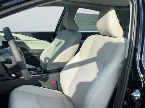 New 2026 Toyota Camry XLE image 10