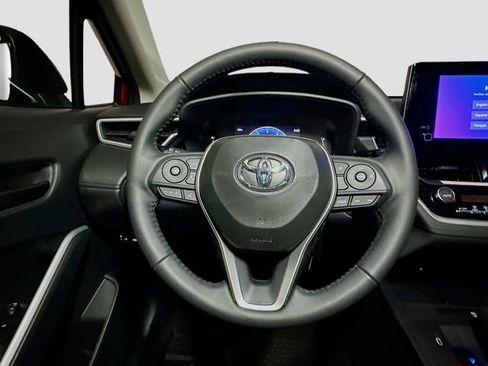 New 2026 Toyota Corolla Cross LE image 7