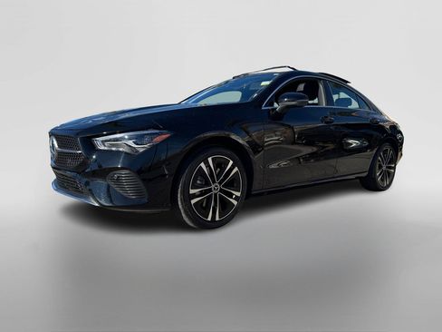 Used 2026 Mercedes-Benz CLA 250 image 9
