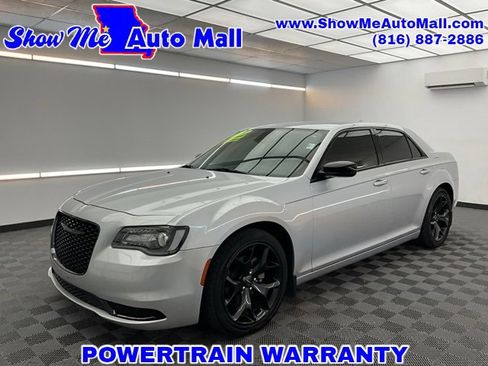 Used 2021 Chrysler 300 Touring w/ Sport Appearance Package image 1