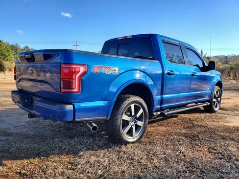 Used 2017 Ford F150 XLT w/ Equipment Group 302A Luxury image 8