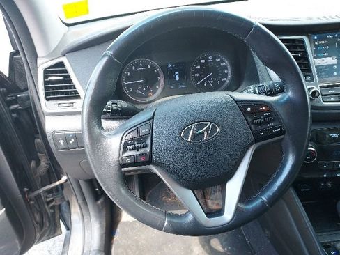 Used 2018 Hyundai Tucson Limited AWD/4WD image 11