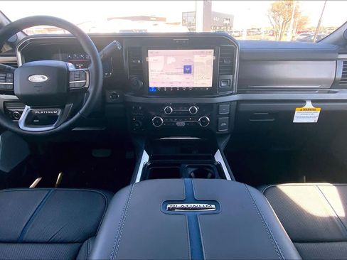 New 2026 Ford F250 Platinum w/ FX4 Off-Road Package AWD/4WD image 5