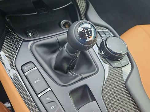 Used 2025 Toyota Supra Premium w/ Driver Assist Package image 21