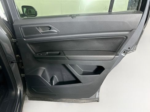 Used 2018 Volkswagen Atlas SE FWD image 31