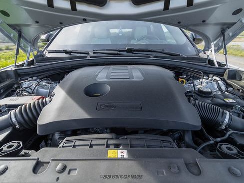 Used 2023 Land Rover Range Rover Velar R-Dynamic S image 19