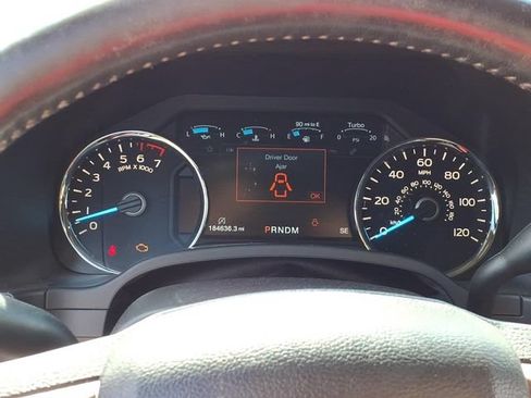 Used 2018 Ford F150 Lariat w/ Equipment Group 501A Mid AWD/4WD image 18