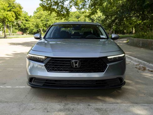 Used 2023 Honda Accord LX image 3