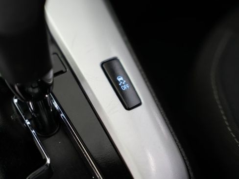 Used 2016 Chevrolet Cruze LT image 25